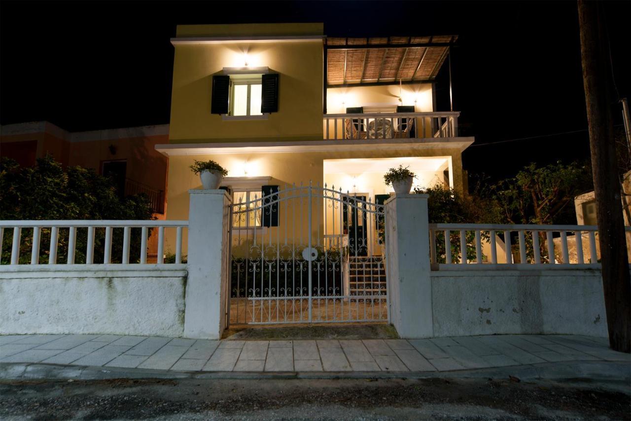 Mother'S House In Syros Aegean Sea Ποσειδωνία Εξωτερικό φωτογραφία